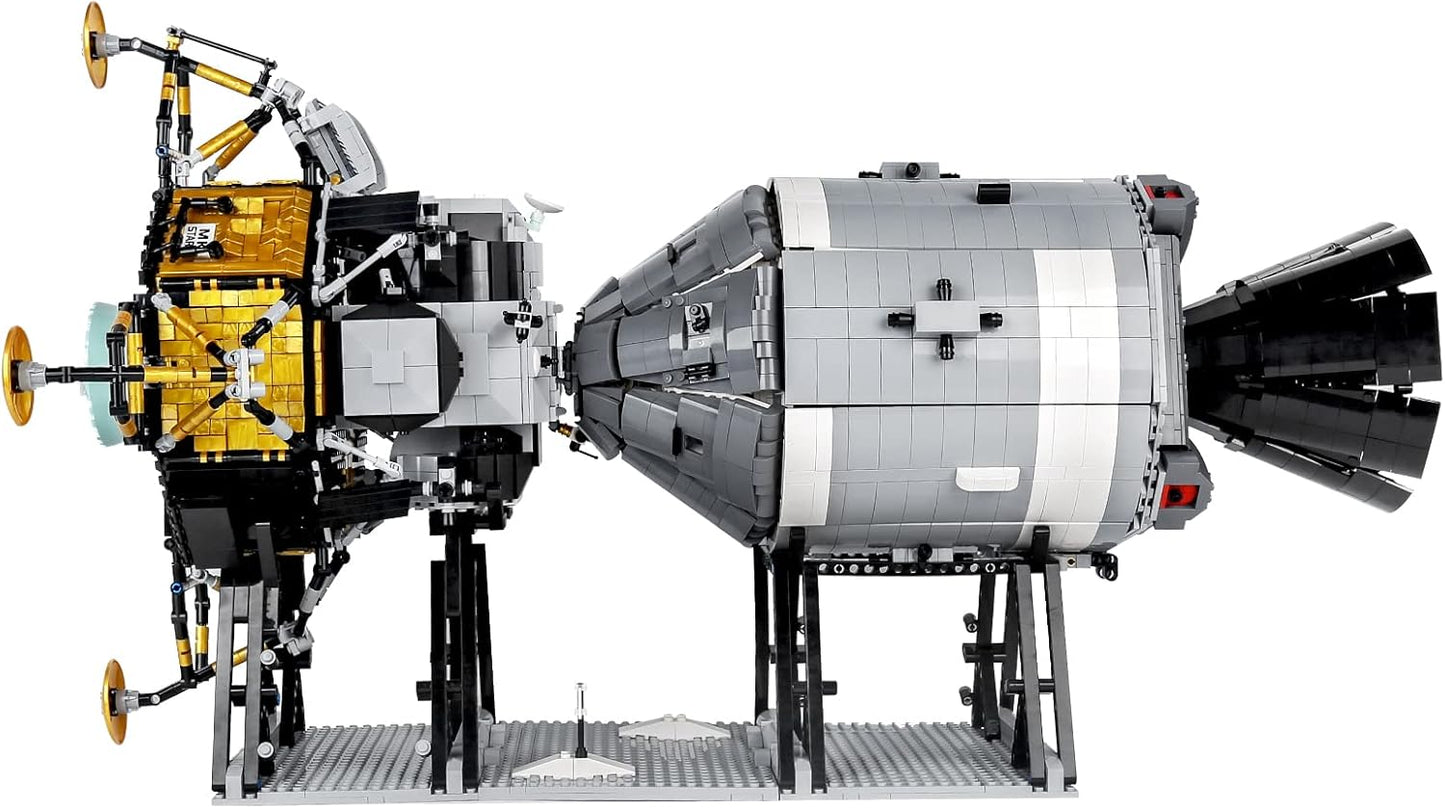 Mould King 21006 APOLLO 11 SPACECRAFT